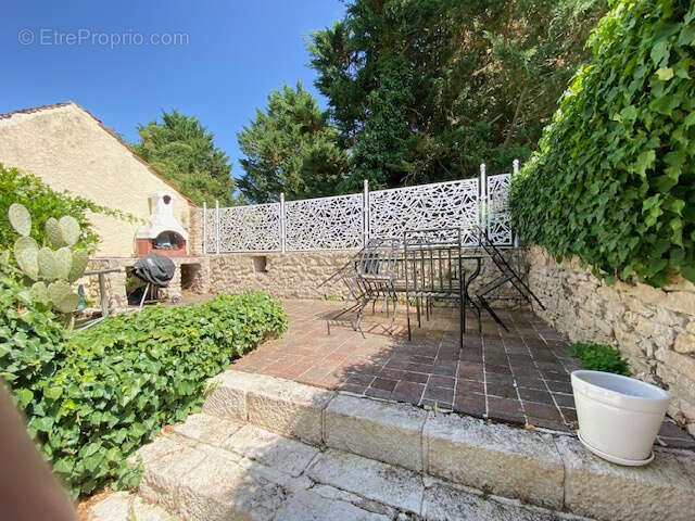 Maison à CHAINTREAUX