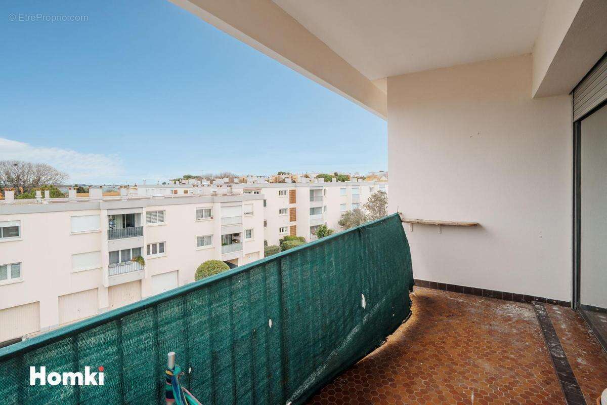 Vaste appartement 4 piècesT5 de 100 m2 à Sète 34200 - photo 17