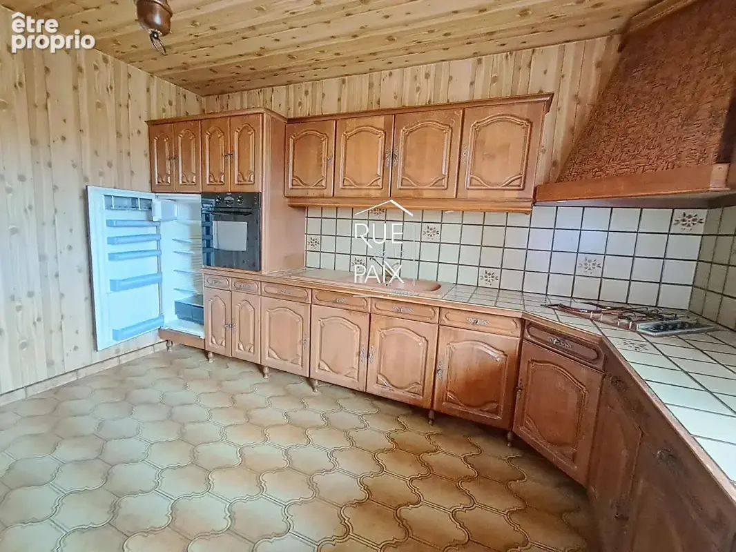 Maison spacieuse avec grand terrain à Naintré - photo 4