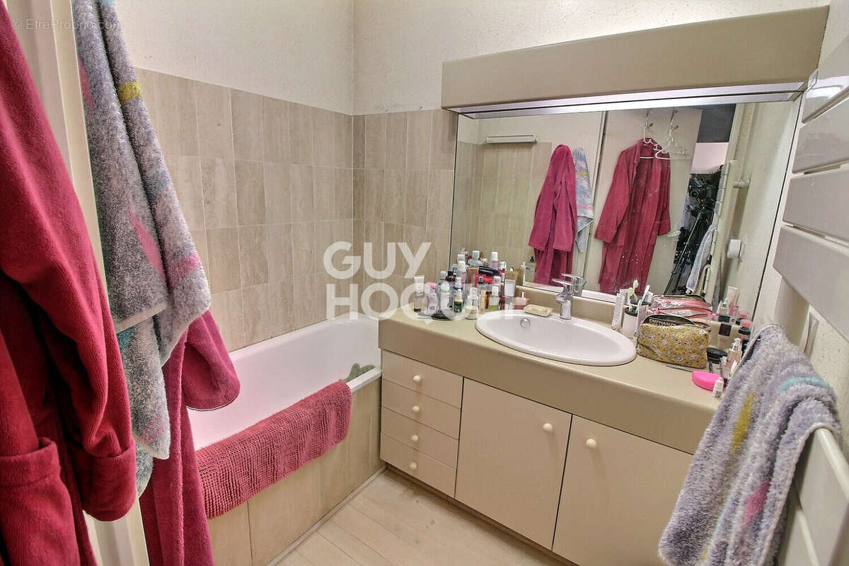 Appartement à PUTEAUX