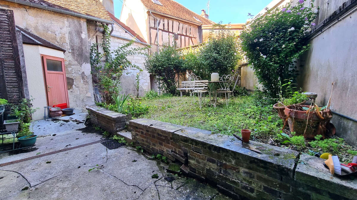 Maison à BRAY-SUR-SEINE