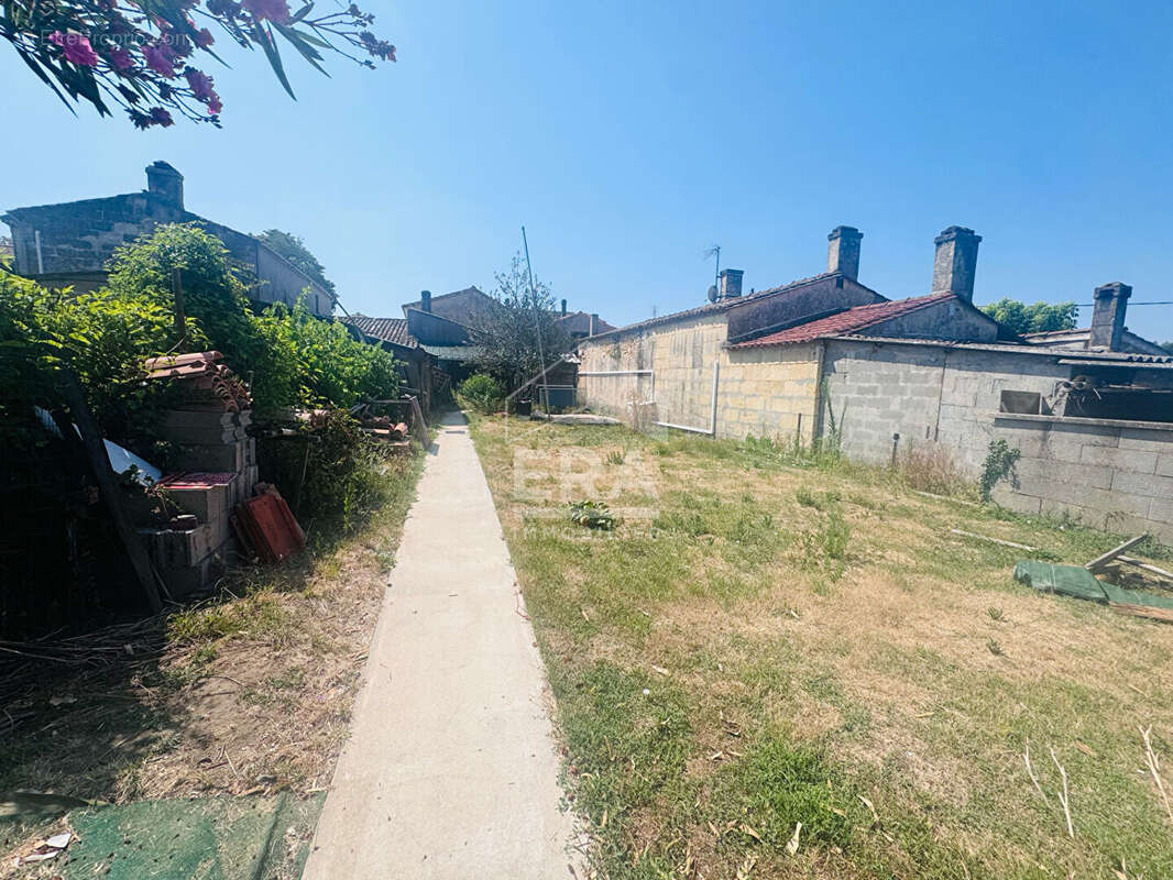 Maison ancienne à vendre à Comps - 3 pièces, 95.99 m² - photo 2