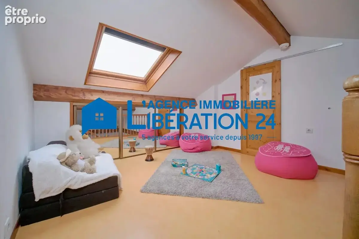 Spacieux appartement 5 pièces à Saint-Étienne - photo 23