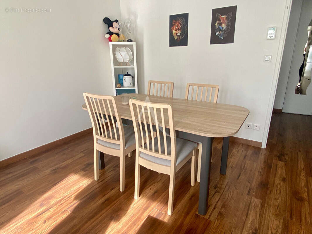 Appartement à CHECY