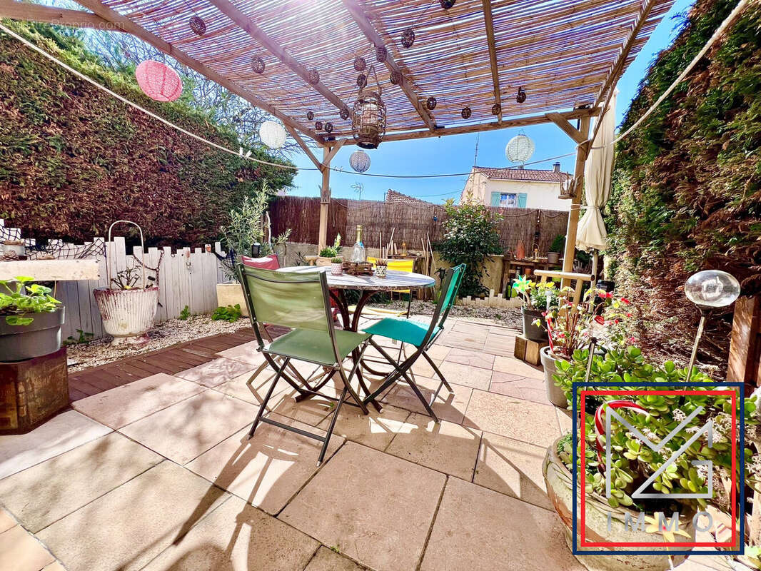 Appartement à SIX-FOURS-LES-PLAGES