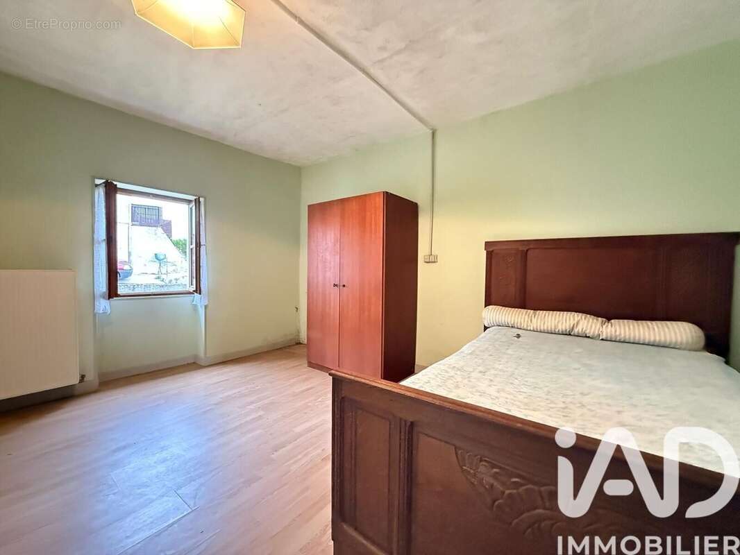 Photo 6 - Maison à NEUILLY-EN-DONJON