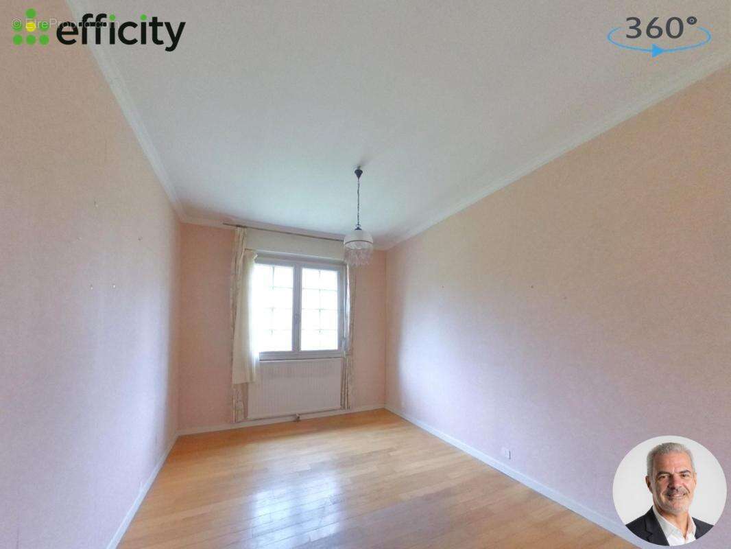 Maison à THORIGNE-FOUILLARD