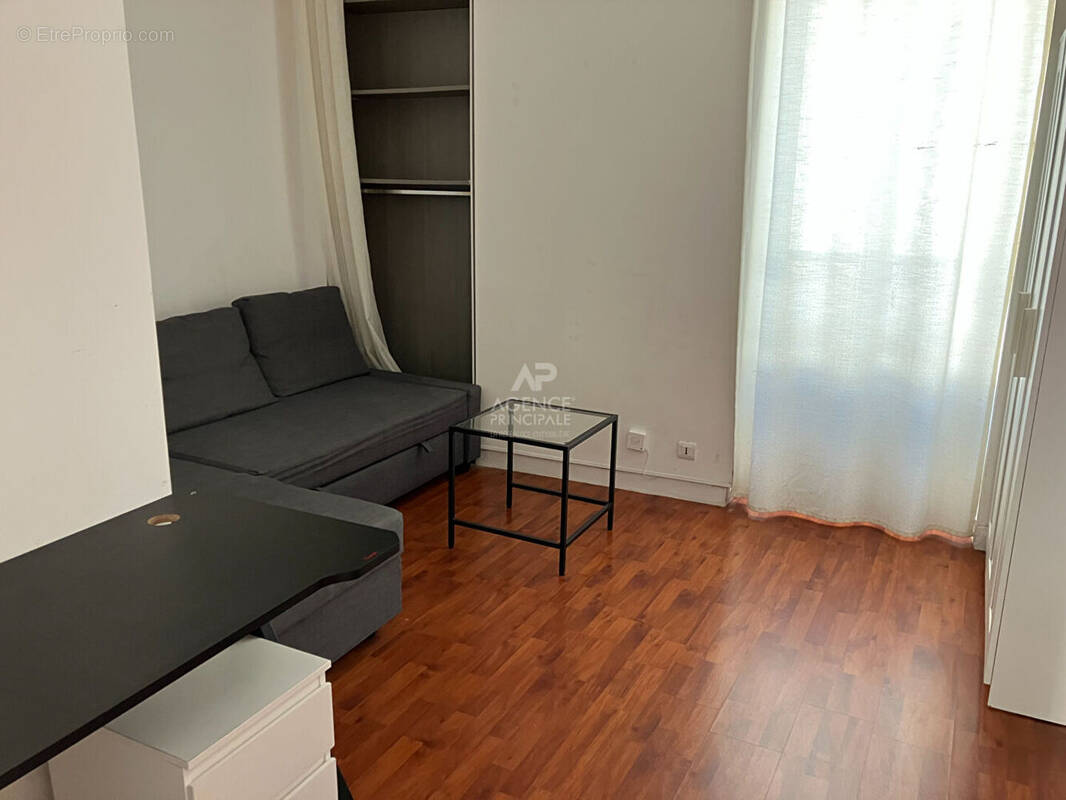 Appartement à MAISONS-LAFFITTE