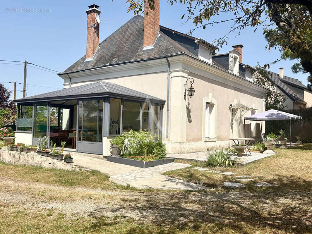 Maison à SAINT-JULIEN-DE-CHEDON