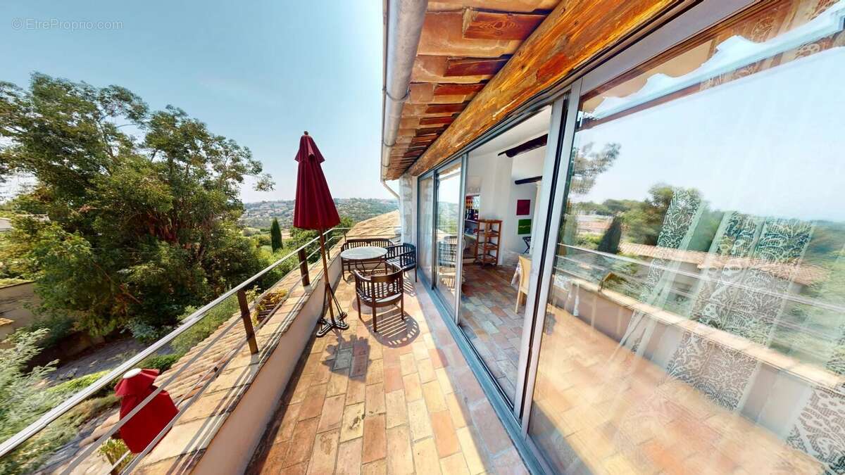 Appartement 3 pieces vue mer de 88 m² à vence - photo 2
