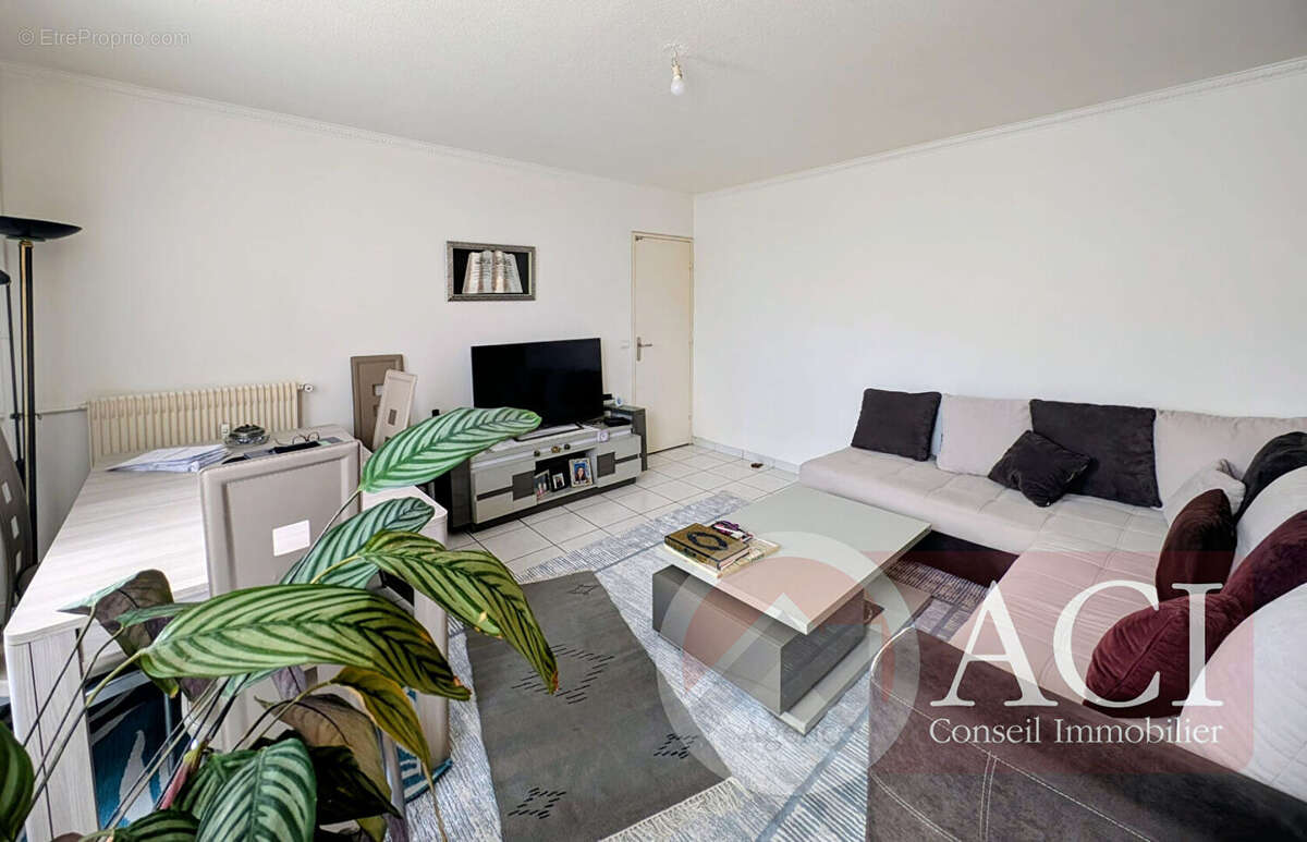 Appartement à PIERREFITTE-SUR-SEINE