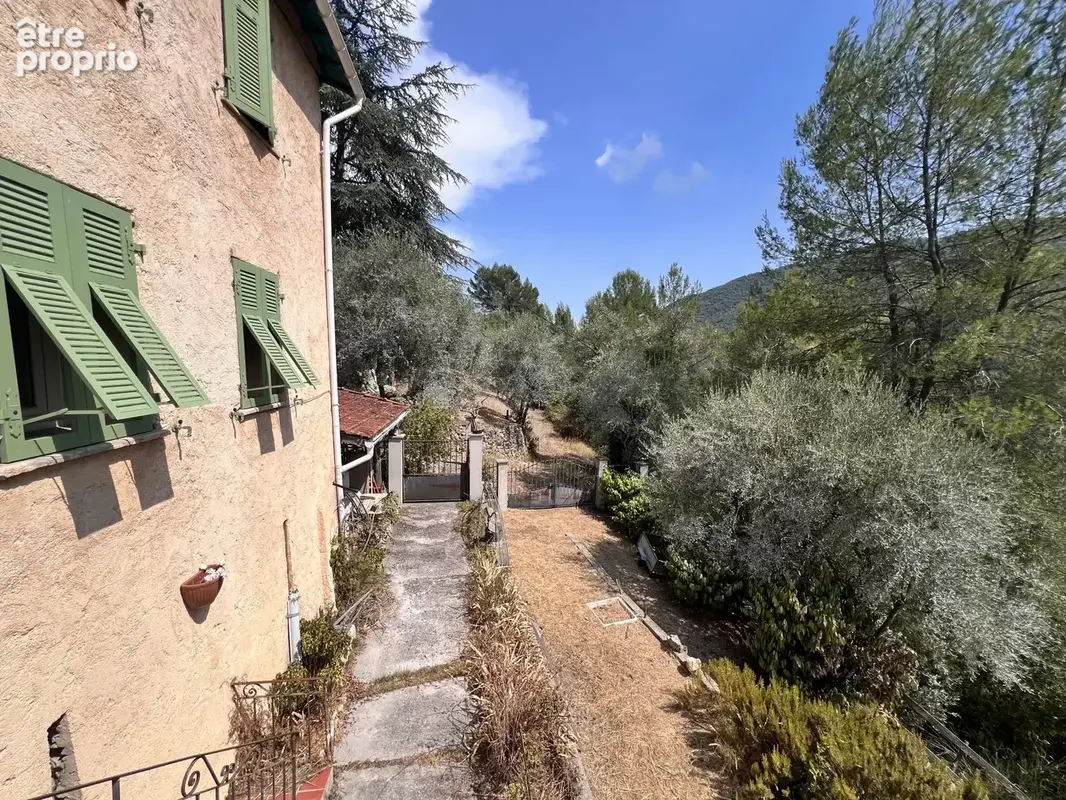 Pierrefeu - superbe propriete de 6600m2 - photo 13