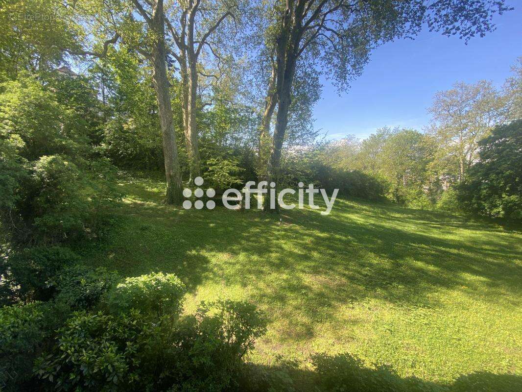 Appartement à LYON-4E