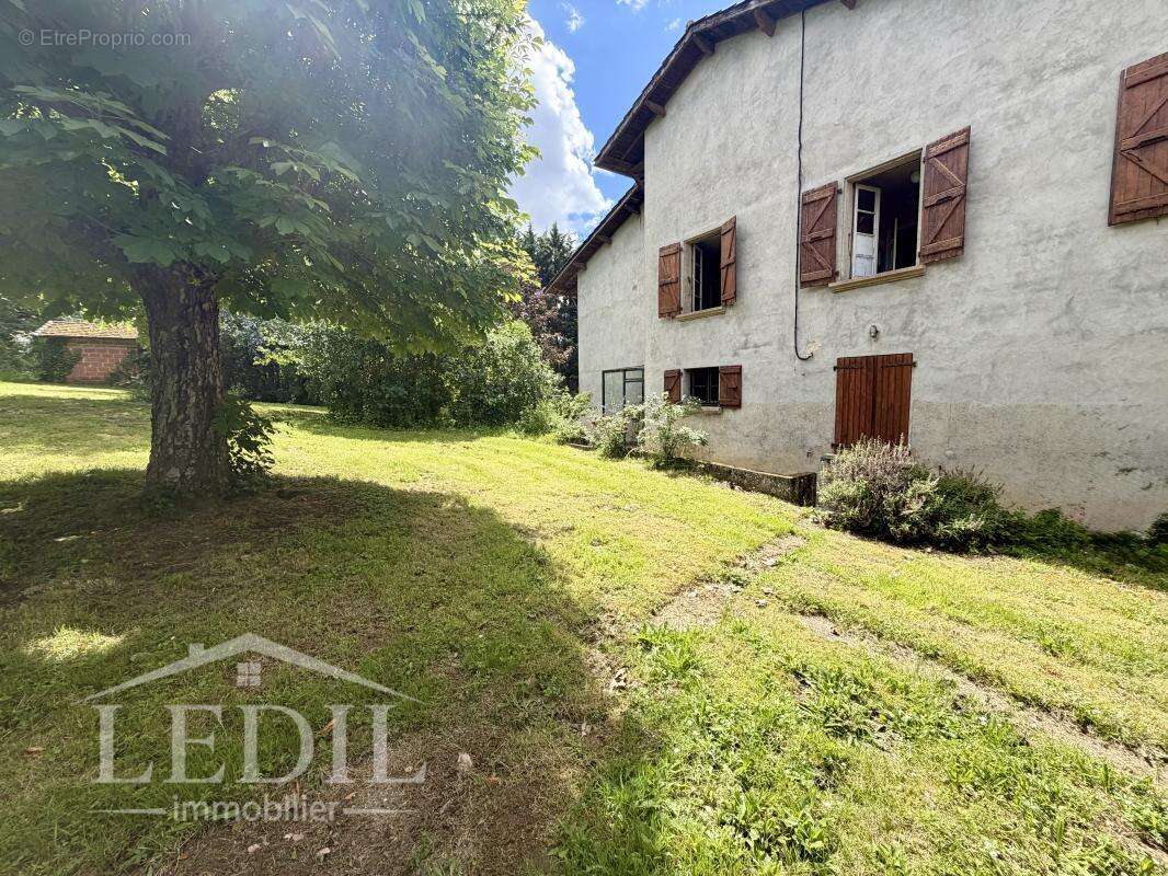 Maison à MAUVEZIN