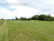 Terrain à SAINT-ANTOINE-CUMOND