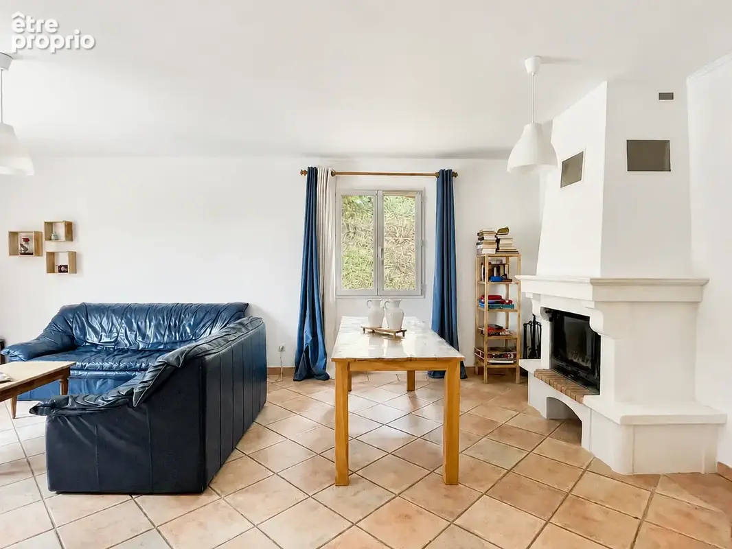 Maison T4 - 3 chambres avec Terrain de 684 m2 à Rougier 83170 - photo 3