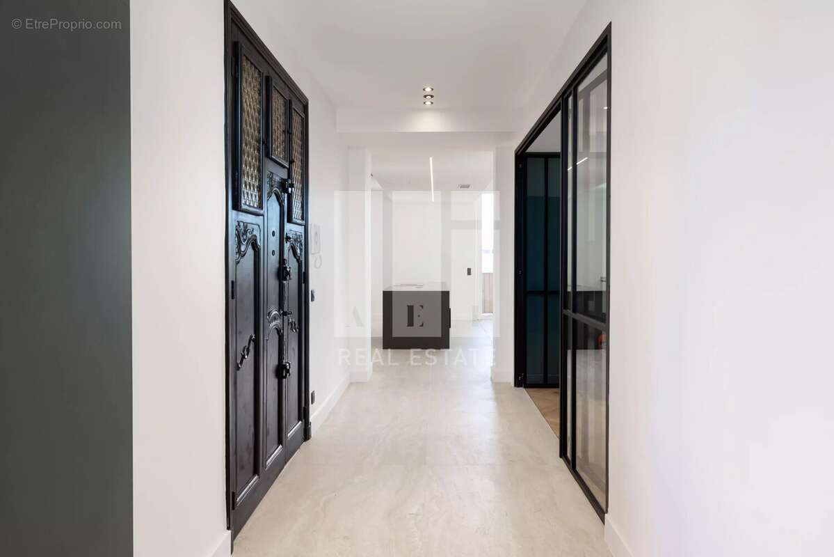 Appartement à LE CANNET