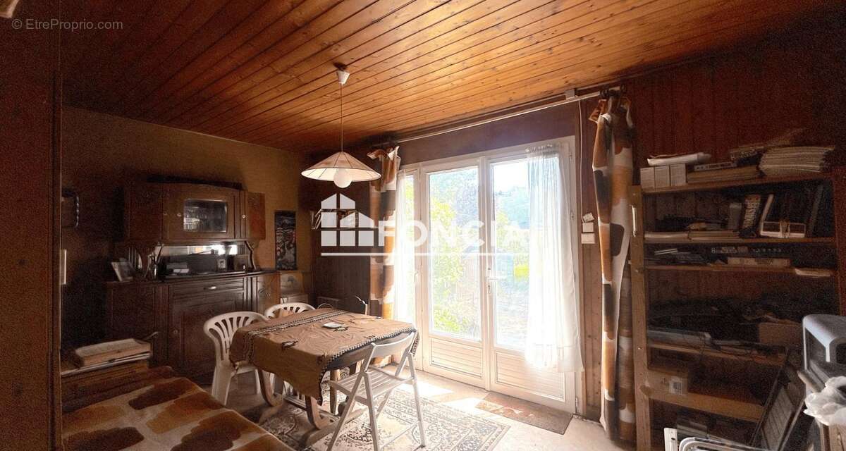 Maison à FAY-AUX-LOGES