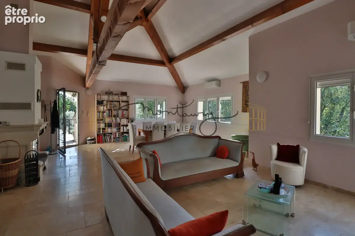 Nîmes   quartier la gazelle   propriété de charme avec piscine et mazet d'amis - photo 5