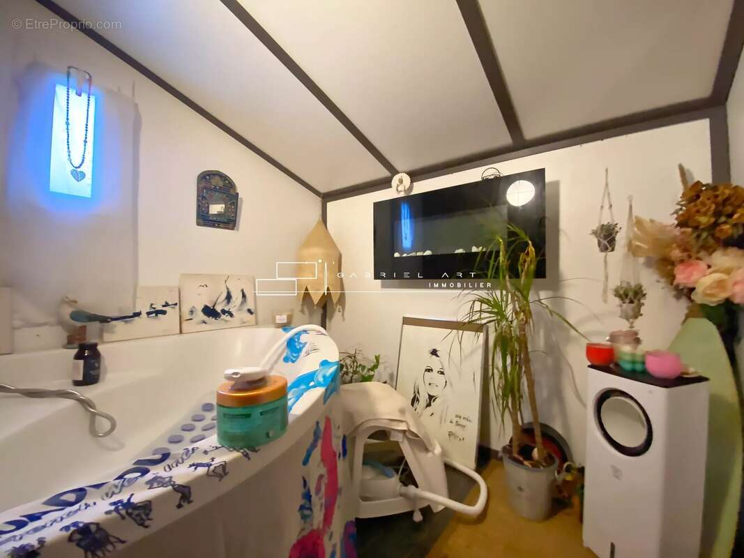 Maison à SAUBION