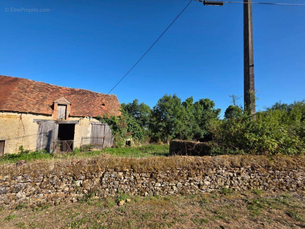 Maison à SAINT-CIVRAN