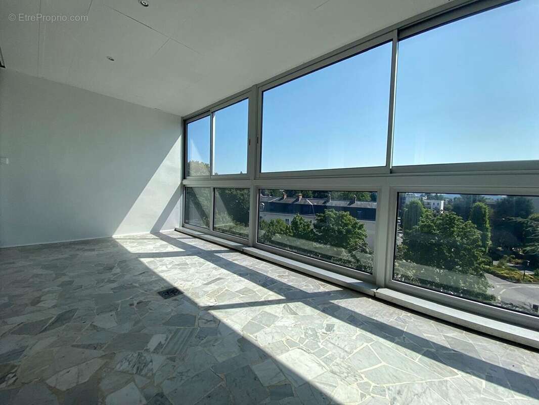 Appartement à LE CHESNAY