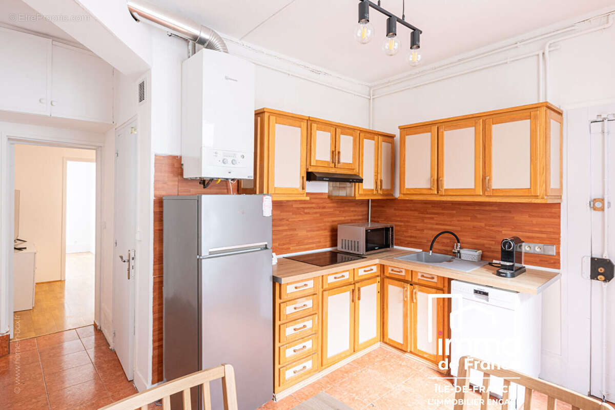 Appartement à PARIS-11E