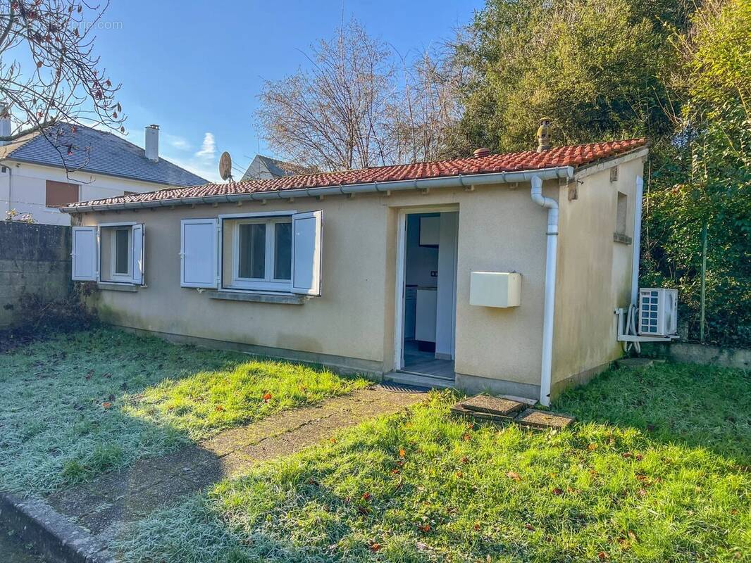 Appartement à SAINT-REMY-LES-CHEVREUSE