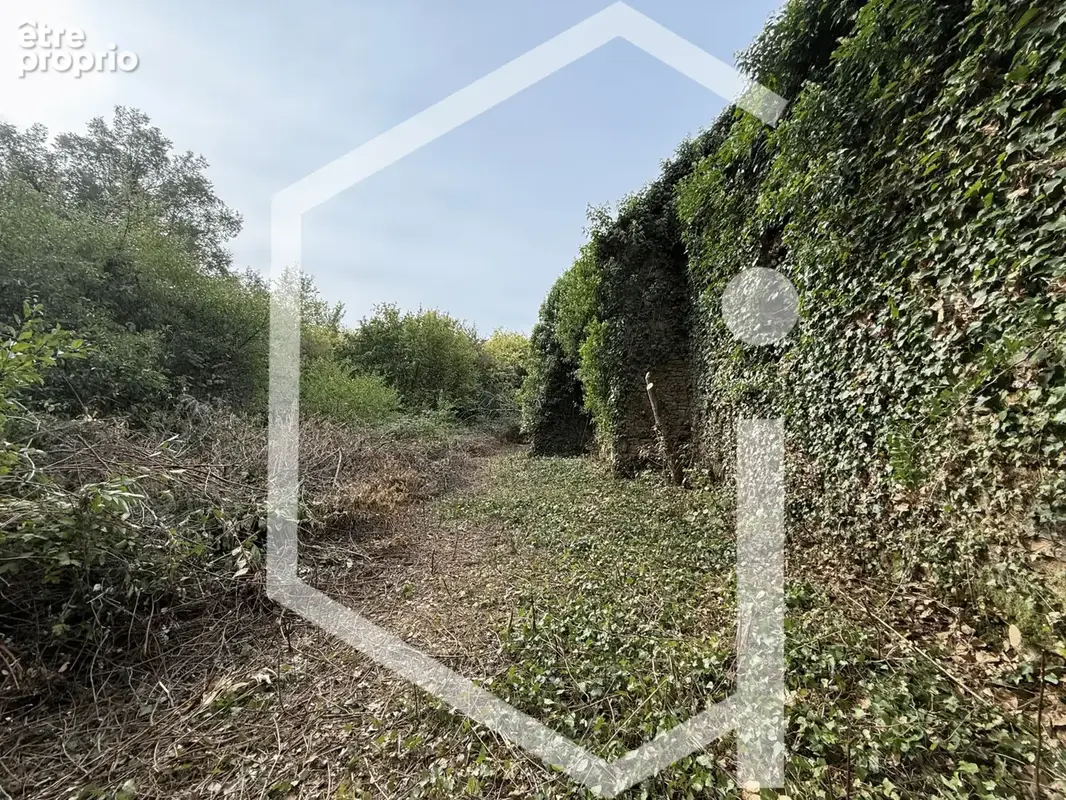 Longère a rénover avec dépendances de 150 M2 - photo 11