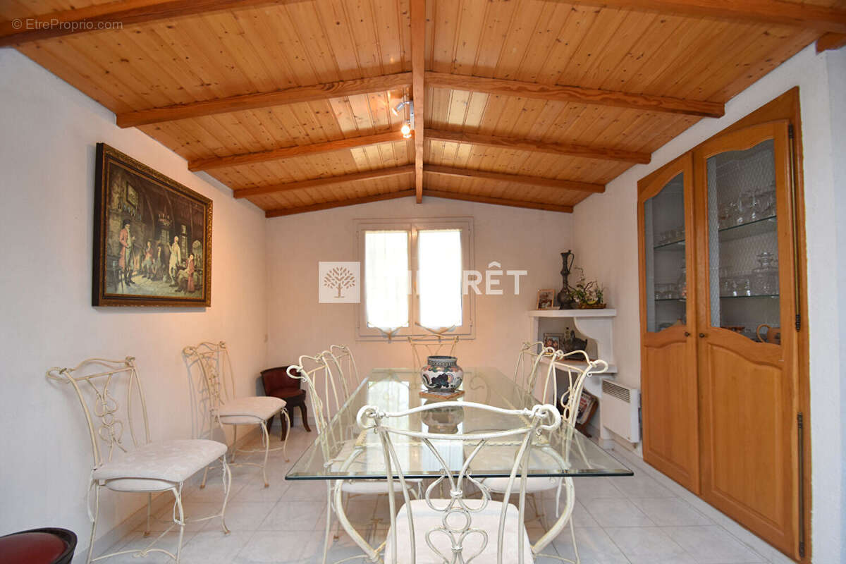 Maison à MONTAUROUX