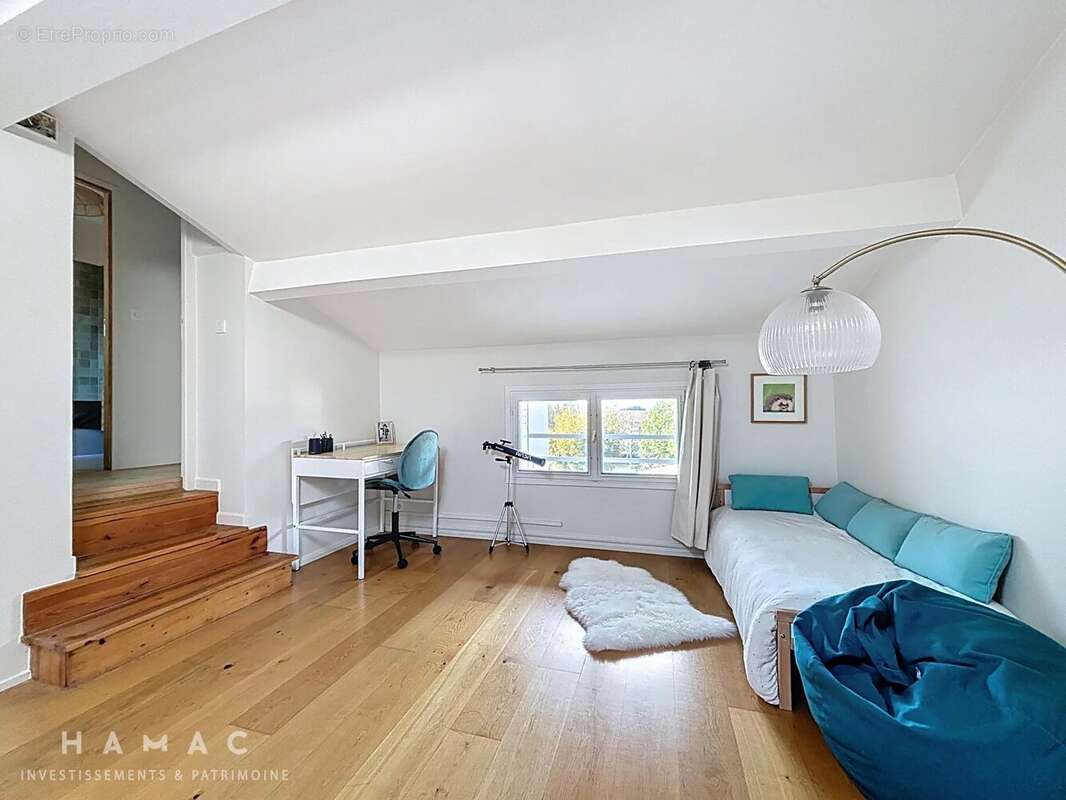 Maison à SAINTE-FOY-LES-LYON