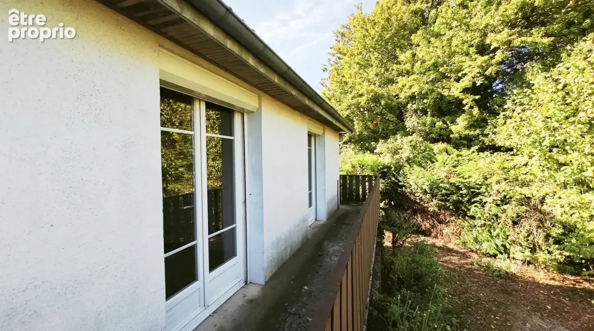 Maison d'habitation de 135 m2 4 chambres sur un terrain de 3 421 m2 - photo 9
