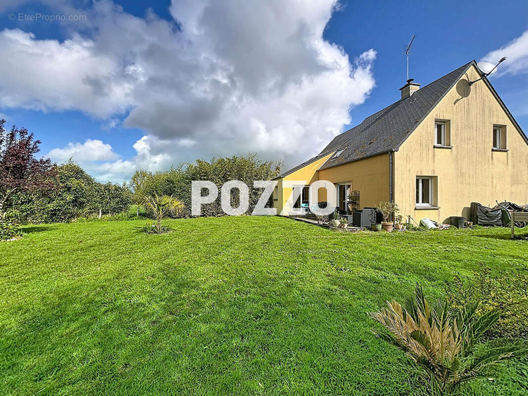 Maison à BLAINVILLE-SUR-MER