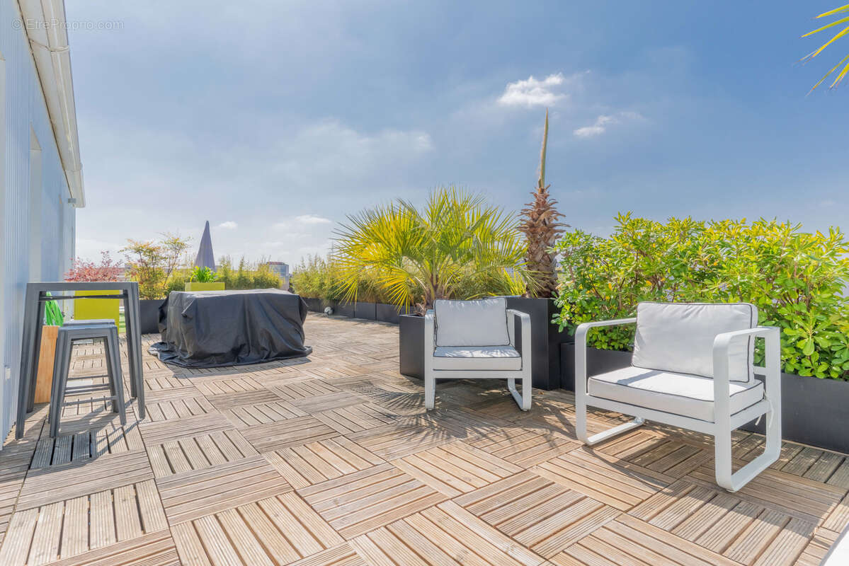 Appartement à BORDEAUX