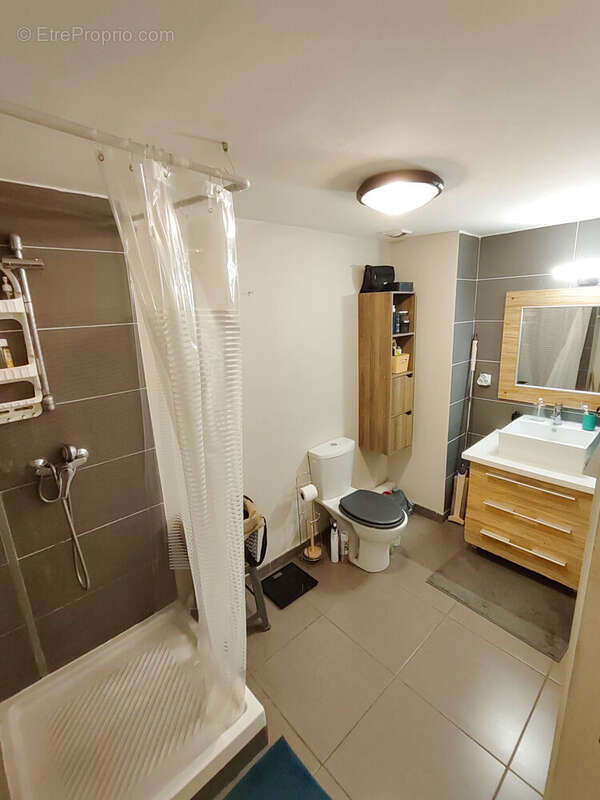 Photo 2 - Appartement à SAINT-DENIS