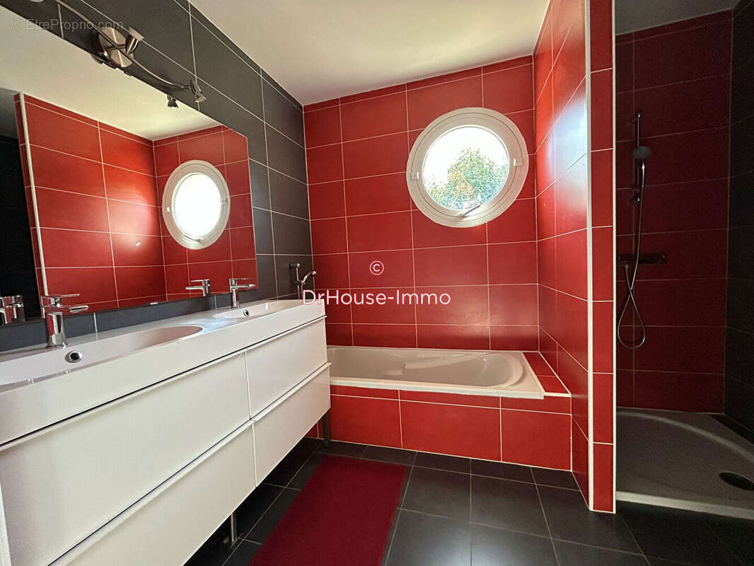 Maison à LE PIAN-MEDOC