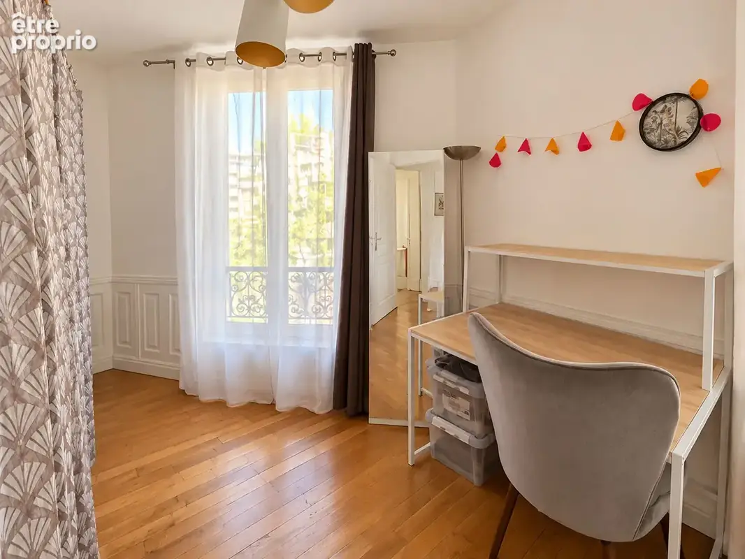 3P 2chbres+ bureau en Duplex 52m² - photo 8