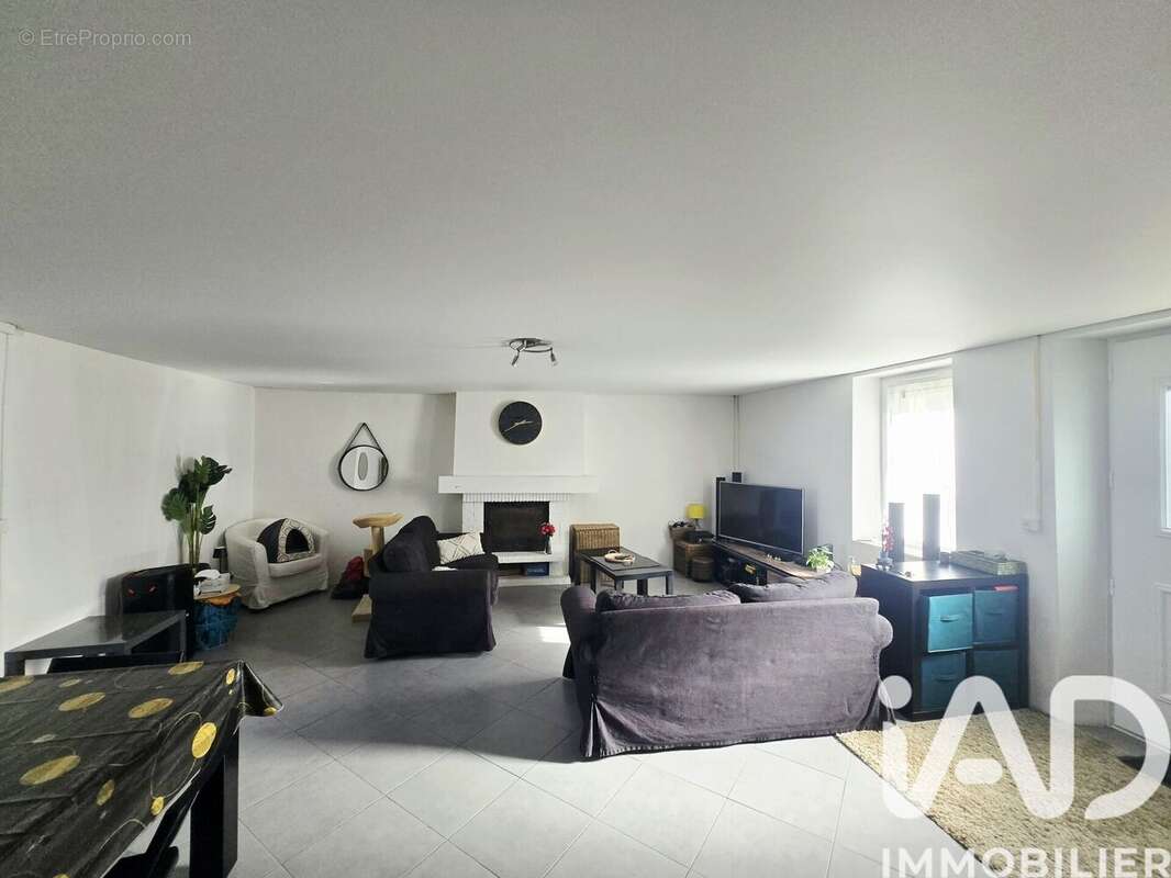 Photo 2 - Maison à SAINT-MARS-DU-DESERT