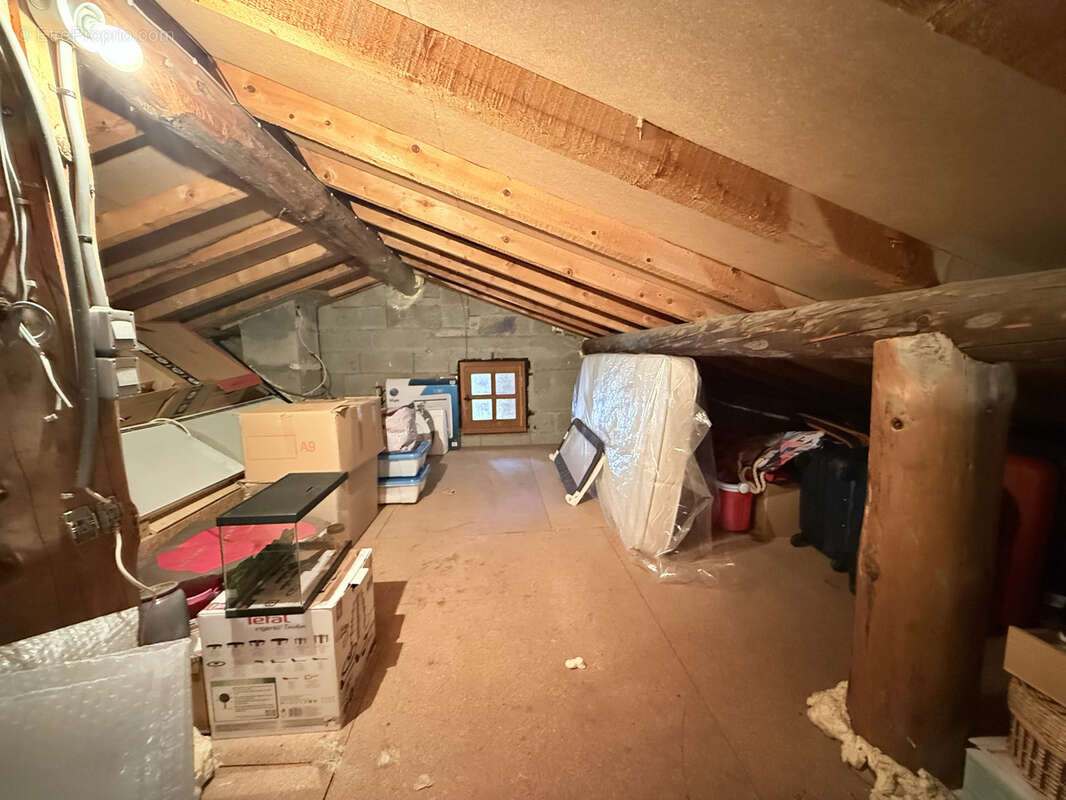 (73) LES BOTTIÈRES / Sublime propriété - Jolie vue - Double garage - 3 chambres - photo 23