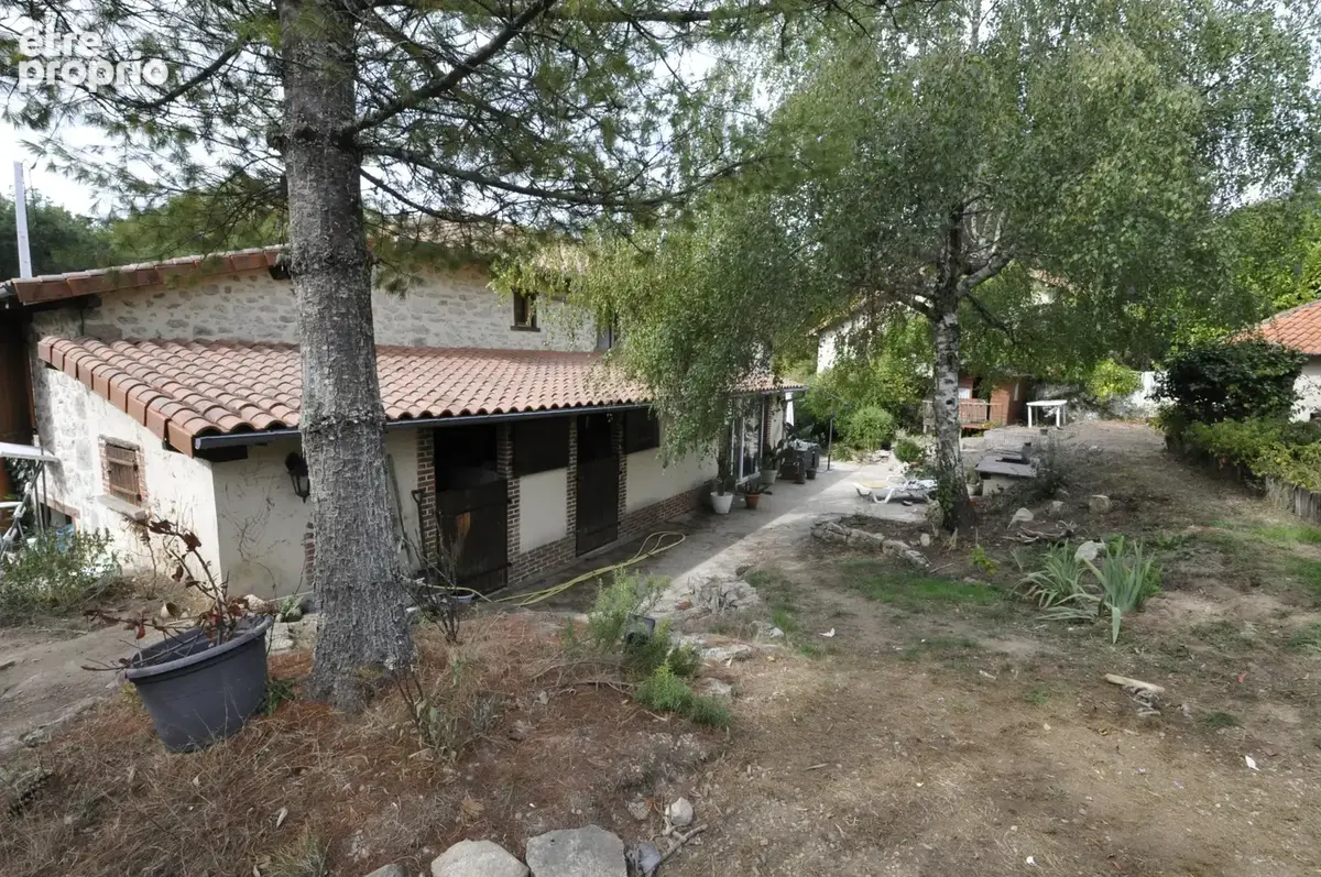 Magnifique Maison en Pierre de 157m2 à FEYTIAT - photo 9