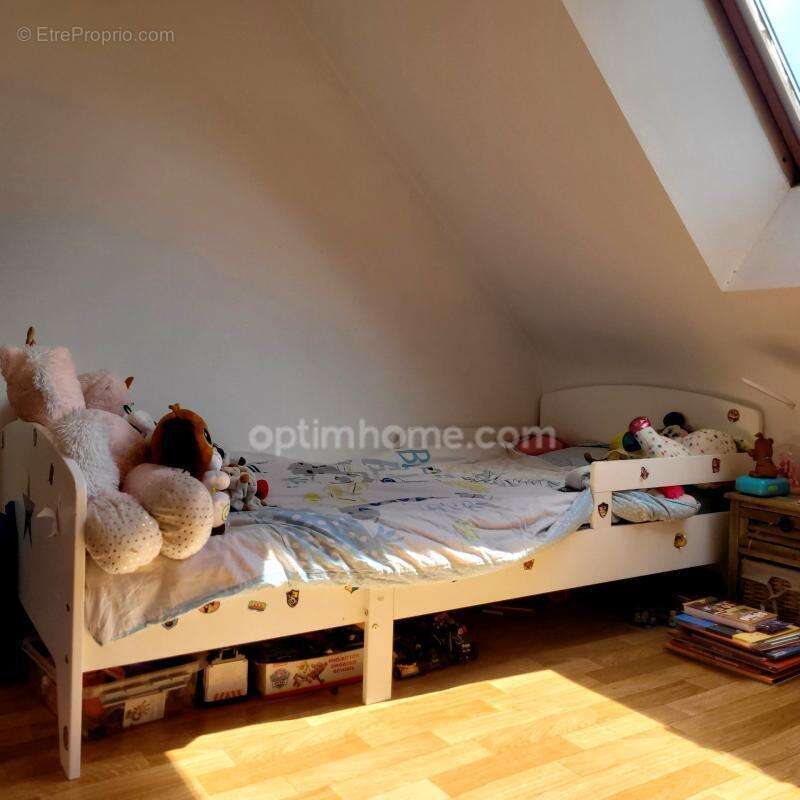 Maison à vendre 5 pièces THEIX NOYALO 56450 Morbihan Bretagne Sud - photo 13