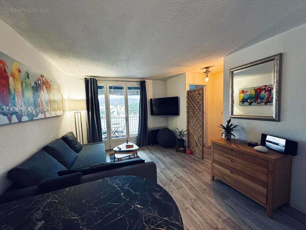 Appartement à COGOLIN