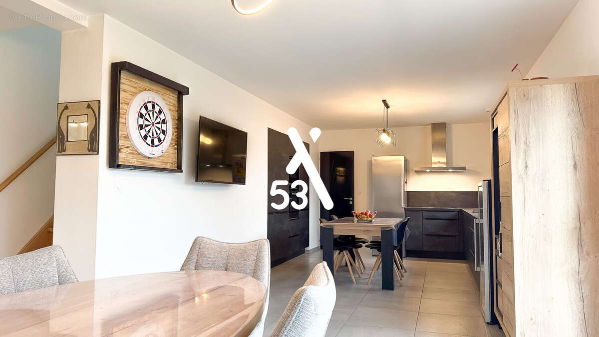 Maison à RECQUES-SUR-HEM