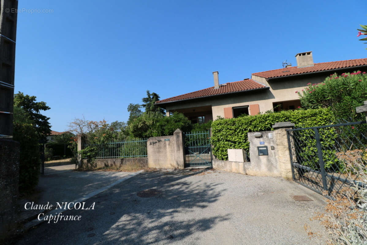 Maison à vendre 7 pièces BOURG DE PEAGE (26) - photo 3