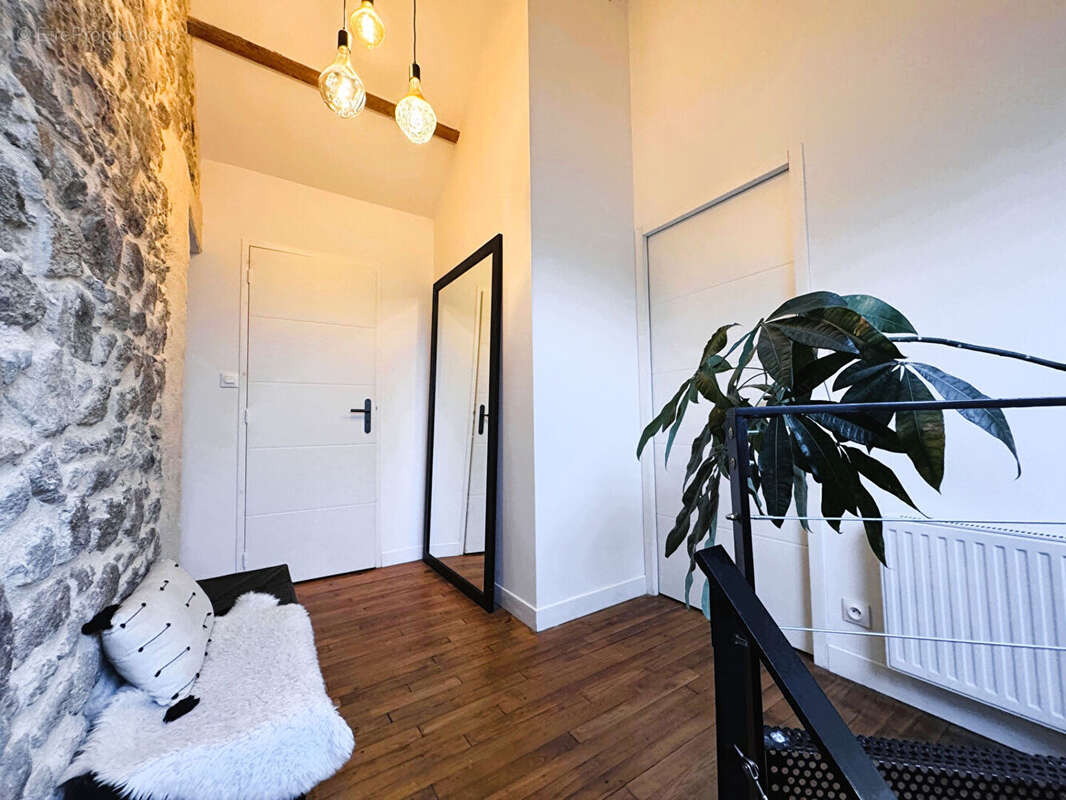 Saint andre des eaux bourg - maison 4ch + dependance 2 pieces - photo 8