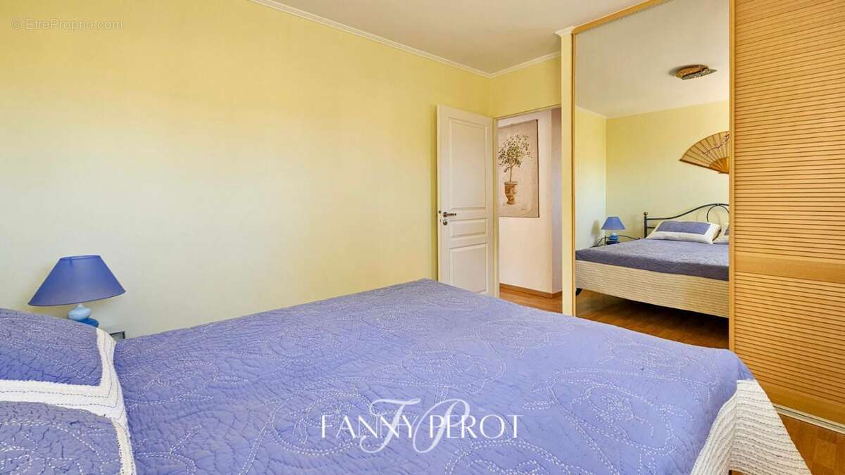 Maison à SAINT-CYPRIEN