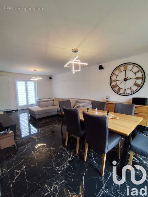 Photo 3 - Maison à COURRIERES