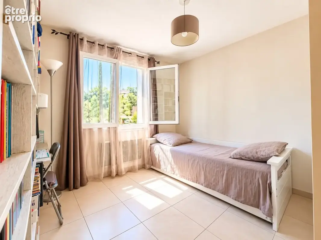 Appartement à vendre 4 pièces grasse (06)g – t4 traversant 82 m² – terrasse – vue dégagée – garage & cave - photo 9