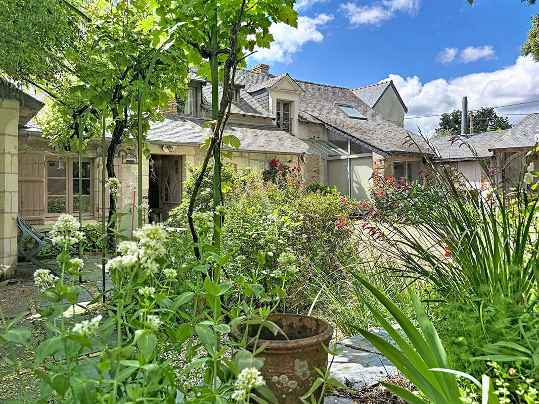 Maison à DENEE