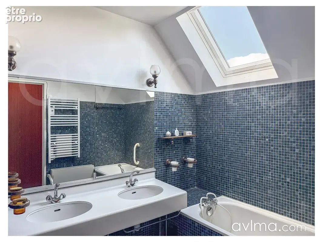 Maison familiale à rénover   Résidence recherchée avec piscine et tennis   Plaine de Versailles - photo 9